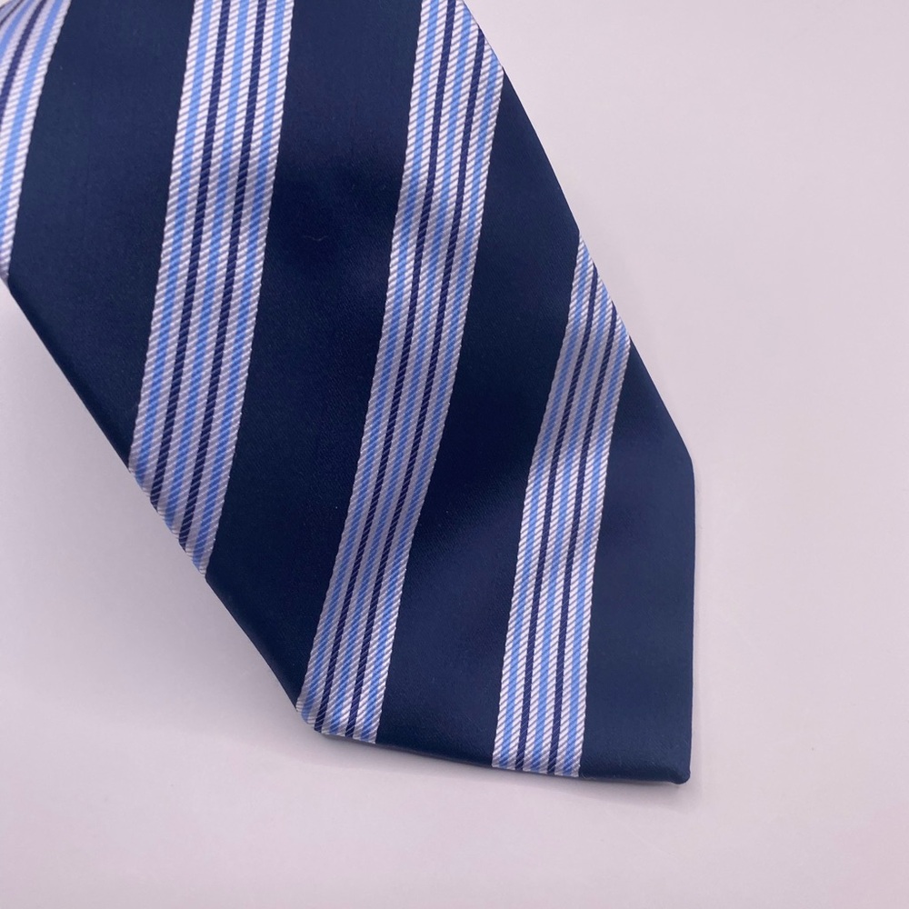 David Taylor Classic Blue and White Striped Tie